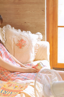 丈夫的黑人朋友突然到家拜访怎么办